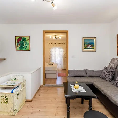 Holiday home Cozy In With Kitchen *
