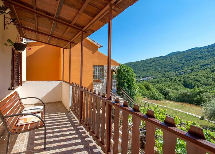 Stunning In Mošćenička Draga